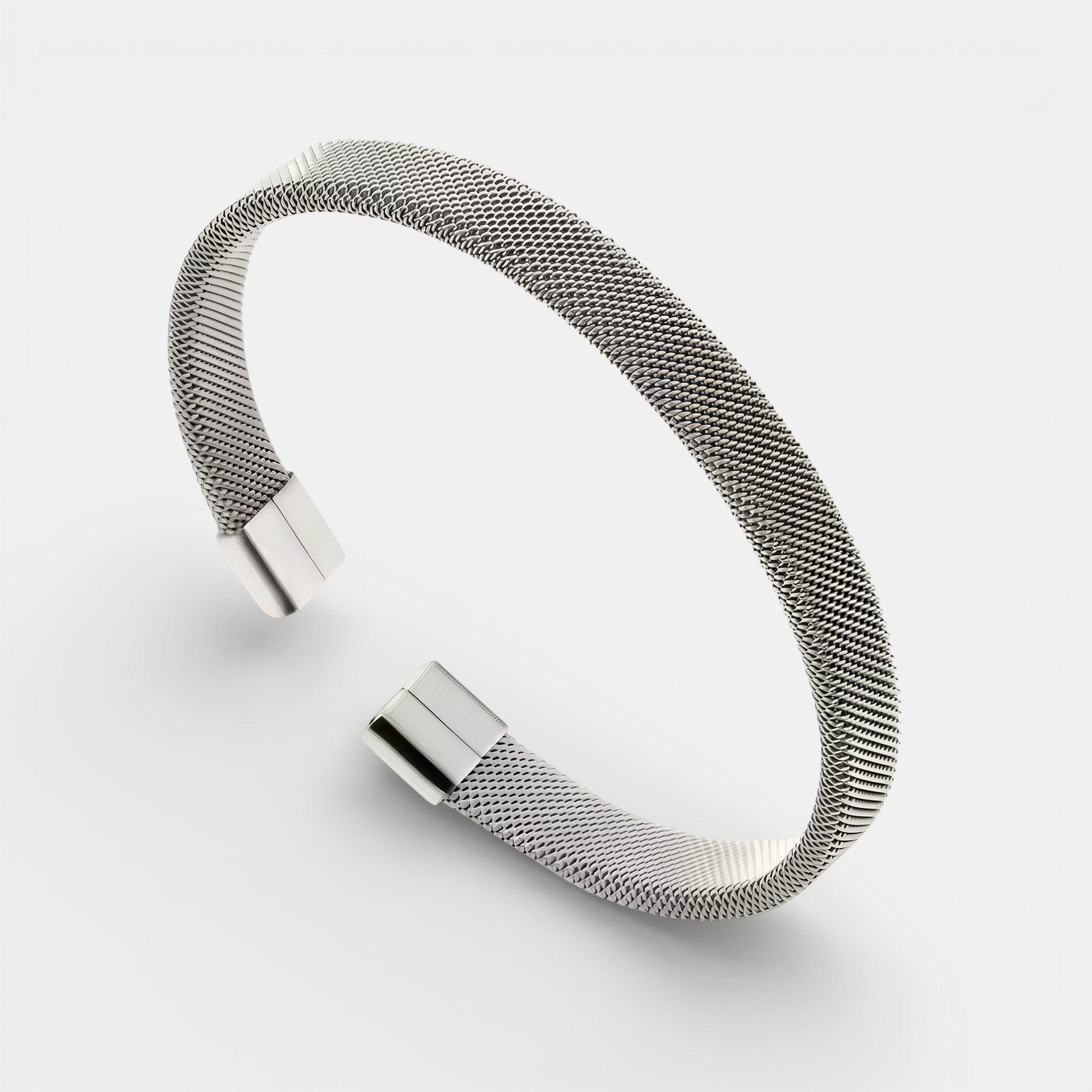 Noviqlo | Stainless Steel Cable Open Bracelet