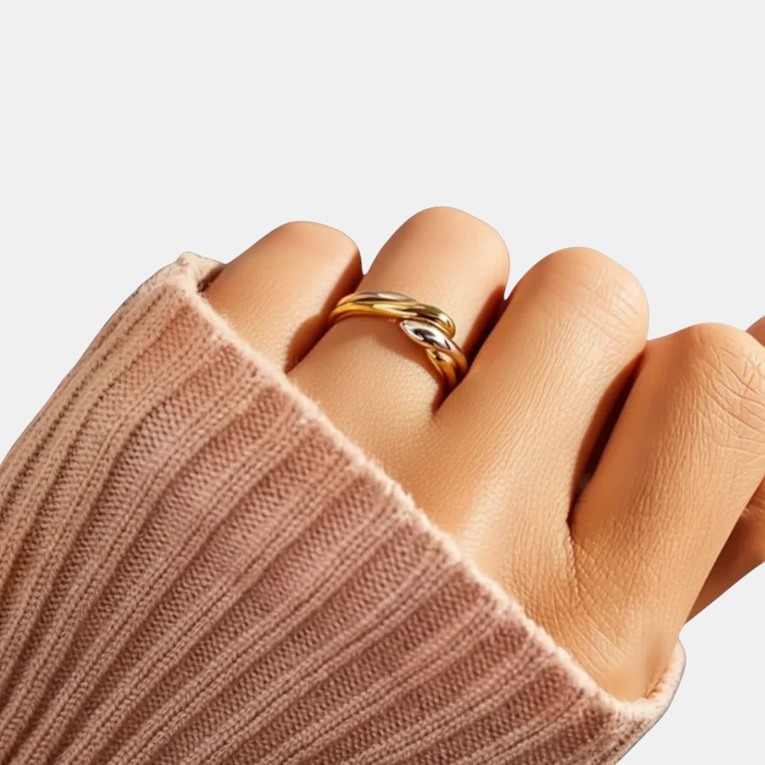 Noviqlo | Two Tone Wave Stacking Ring