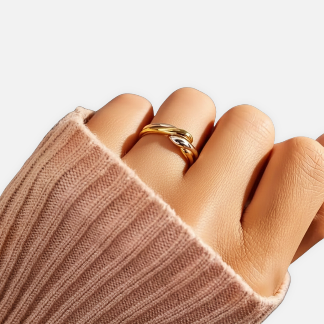 Noviqlo | Two Tone Wave Stacking Ring