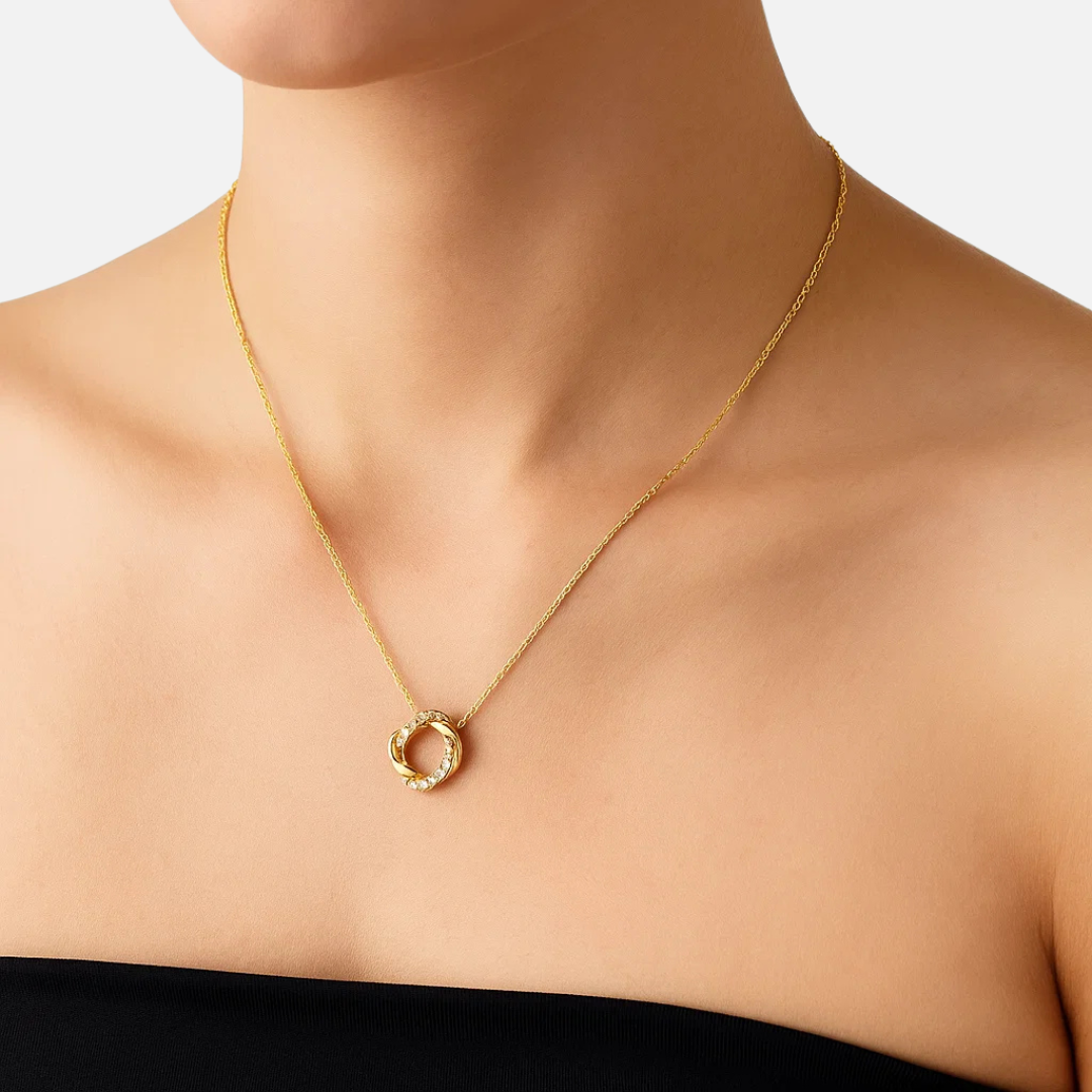 Noviqlo | Dainty Circle Pendant Necklace Gold or Silver Colour